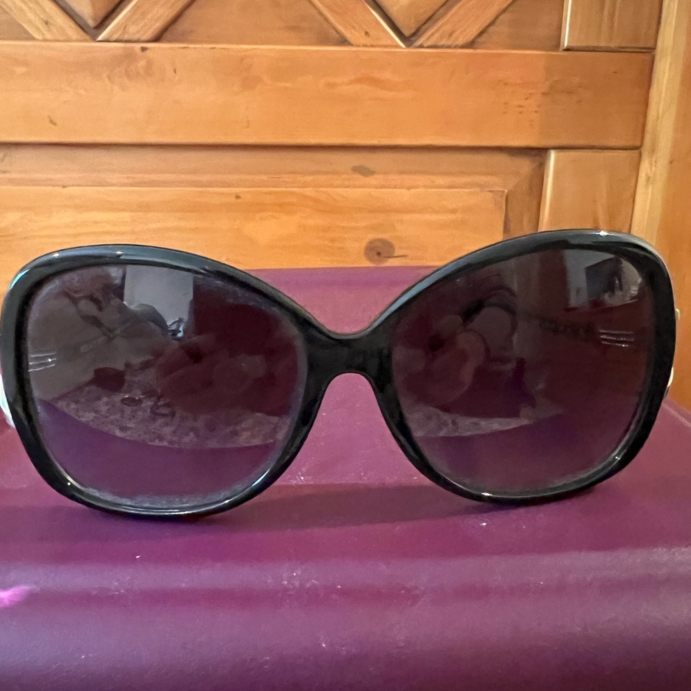 Michael Kors sunglasses - Picture 3 of 4